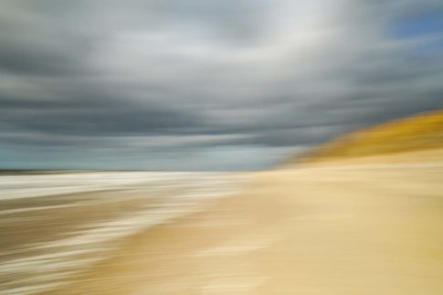 sylt strand unter wolken